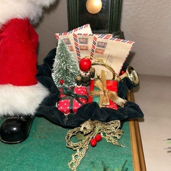 Vintage 1993 Santa’s Letters Animated Musical by Holiday Creations - Picture 7 of 7